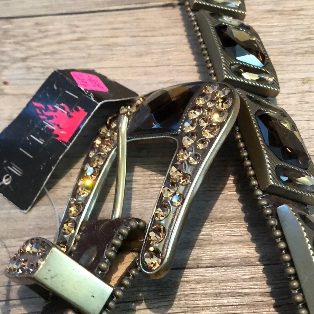 Major bling NWT wildfire belt